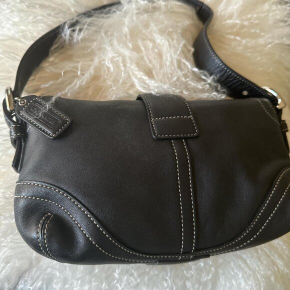 Vintage Coach 1446 Soho Buckle Y2K '04 Black Leather Shoulder Bag - Picture 3 of 5